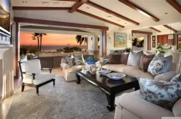 Eleventh Interior Room